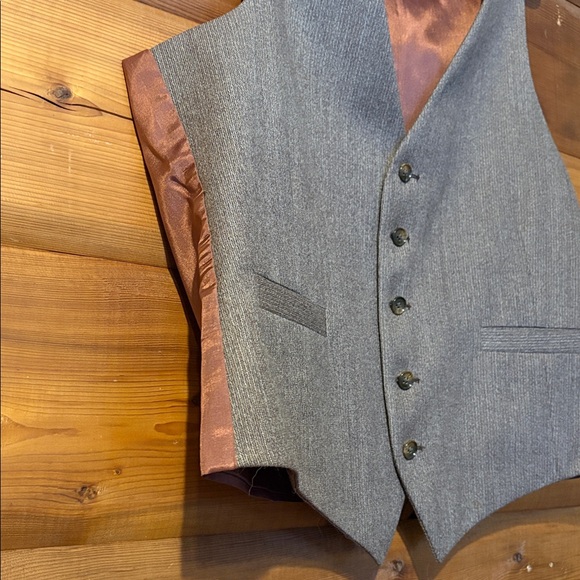 Handmade Vest - Picture 6 of 7